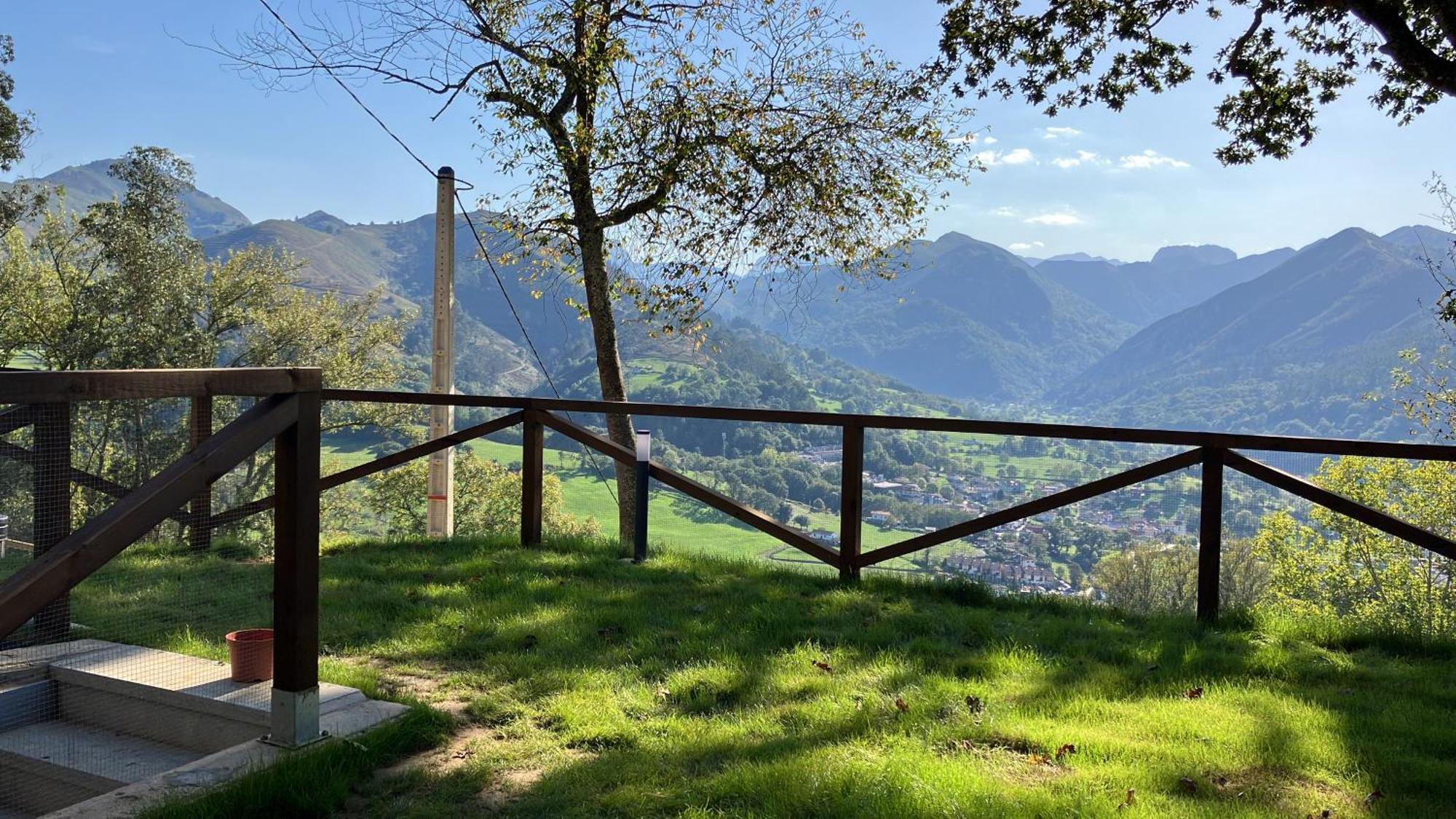 Apartamentos Montes Vindios Onís Kültér fotó