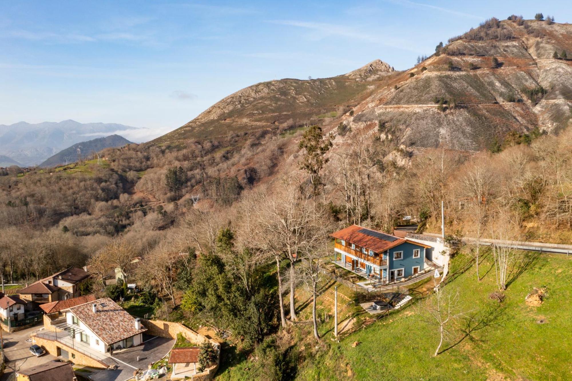 Apartamentos Montes Vindios Onís Kültér fotó