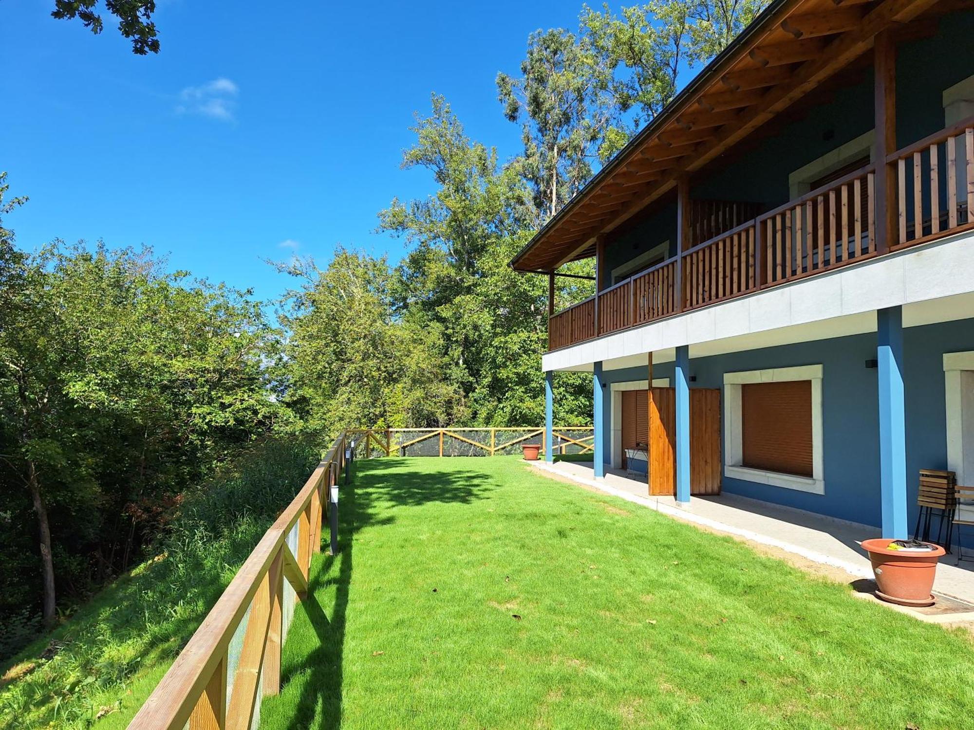 Apartamentos Montes Vindios Onís Kültér fotó
